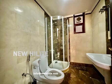 Kuwait City, Apartments/Houses, KWD 850/month,  4 BR,  Spacious 4-Bedroom Floor For Rent In Salwa