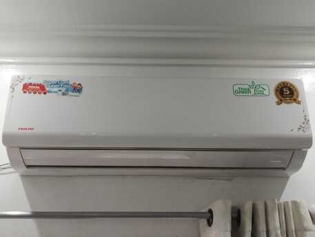 Al Olaya, Household Items, SAR 3000,  Furniture + AC + Sofa