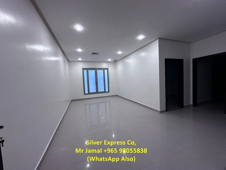 Kuwait City, Apartments/Houses, KWD 400/month,  3 BR,  100 Sq. Meter,  3 Master Bedroom Apartment With Balcony For Rent In Egaila.