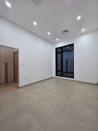 Salmiya, Apartments/Houses, KWD 900/month,  3 BR,  Spacious Apartment For Rent In Salmiya, 3 Master Bedrooms