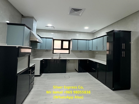 Mubarak Al-Kabeer, Apartments/Houses, KWD 1000/month,  4 BR,  200 Sq. Meter,  500 Mtr 4 Bedroom Floor With Balcony For Rent In Abu Fatira.