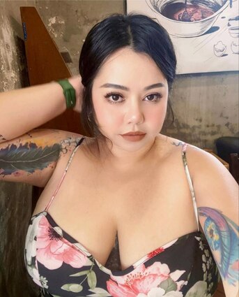 Kuala Lumpur, Seeking Groom, 39,  It Just A One Thing Something With Her Get $2000 From Her