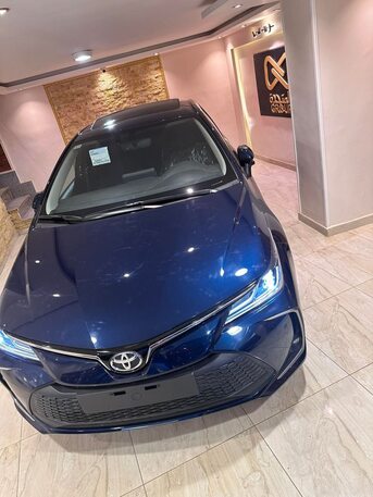 Cairo, Automotive, ايجار تويوتا كورولا بالسائق