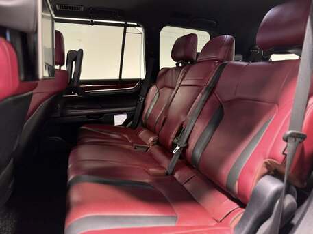 Cairo, Automotive, إيجار لكزس 570 بالسائق لرجال الأعمال: خدمة VIP لت