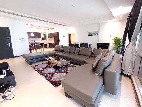 Juffair, Apartments/Houses, BHD 430/month,  Furnished,  3 BR,  Full Sea View | Extremely Spacious | Luxury Flat | Facilities | In New Juffair