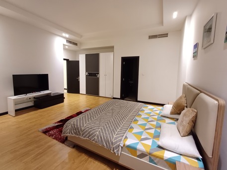 Juffair, Apartments/Houses, BHD 430/month,  Furnished,  3 BR,  Full Sea View | Extremely Spacious | Luxury Flat | Facilities | In New Juffair