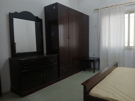 Mahooz, Apartments/Houses, BHD 200/year,  1 BR,  EXCELLENT 1BHK WITH BALCONY  READY TO MOVE  FURNISHED FLAT