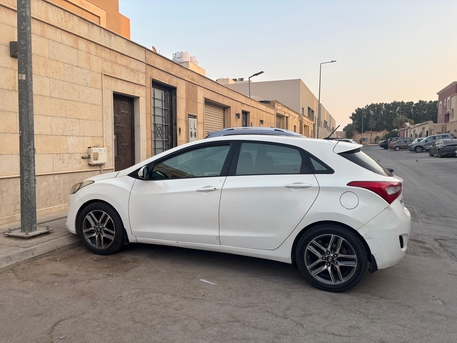Riyadh, Vehicles, Cars & Trucks , SAR 26000,  Hyundai I30,  2016,  Automatic,  167000 KM,   - 167K