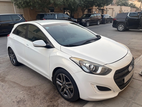 Riyadh, Vehicles, Cars & Trucks , SAR 26000,  Hyundai I30,  2016,  Automatic,  167000 KM,   - 167K