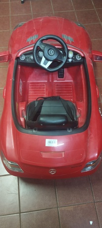 Riyadh, Baby & Kid Stuff, SAR 250,  Selling Electric Car And Trampoline