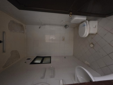 Gudaibiya, Apartments/Houses, BHD 200/month,  2 BR,  -Very Spacious Semi Furnished 2 BHK Family Flat Without Ewa,& Parking @ 200/BD In Gudaibiy