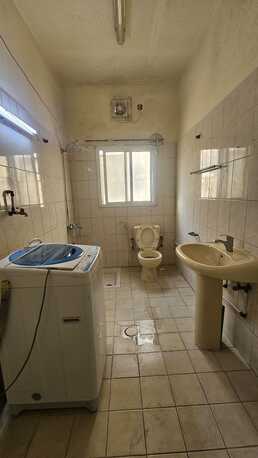 Adliya, Apartments/Houses, BHD 190/month,  Furnished,  1 BR,  Flat For Rent  In Adliya Near Mumbai Spices Restaurant