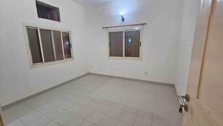 Gudaibiya, Apartments/Houses, BHD 160/month,  2 BR,  Flat For Rent In Gudaibiya Without EWA Behind Al Jazeera Super Market