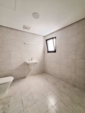 Zinj, Offices, BHD 300,  95 Sq. Meter,  Commercial Office For Rent In Zinj, Prime Location