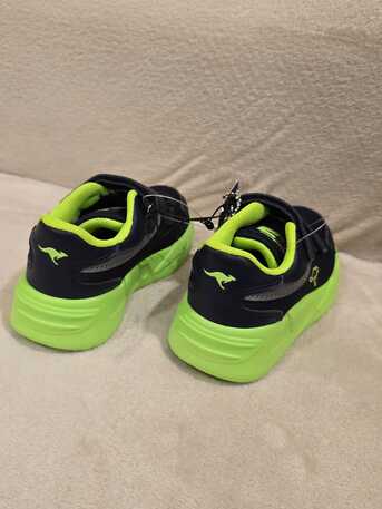 Jeddah, Baby & Kid Stuff, SAR 75,  New Sports Shoes For 3 To 4 Years Old. Size EU27