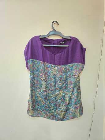 Jeddah, Household Items, SAR 10,  Ladies Shirts. Slightly Used. Excellent Condition. SAR 15 Per Shirt