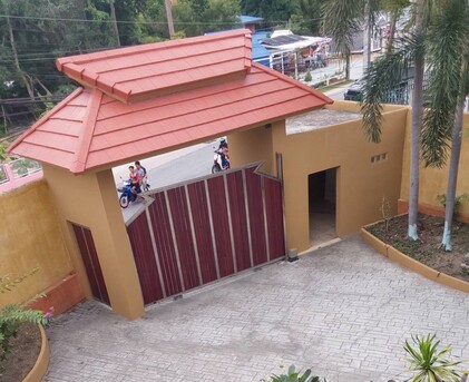 Bangkok, Real Estate For Sale, THB 7500000,  4 BR,  450 Sq. Meter,  Spectacular: Luxurious Mansion Sale Nong Pla Lai MAKE AN OFFER!