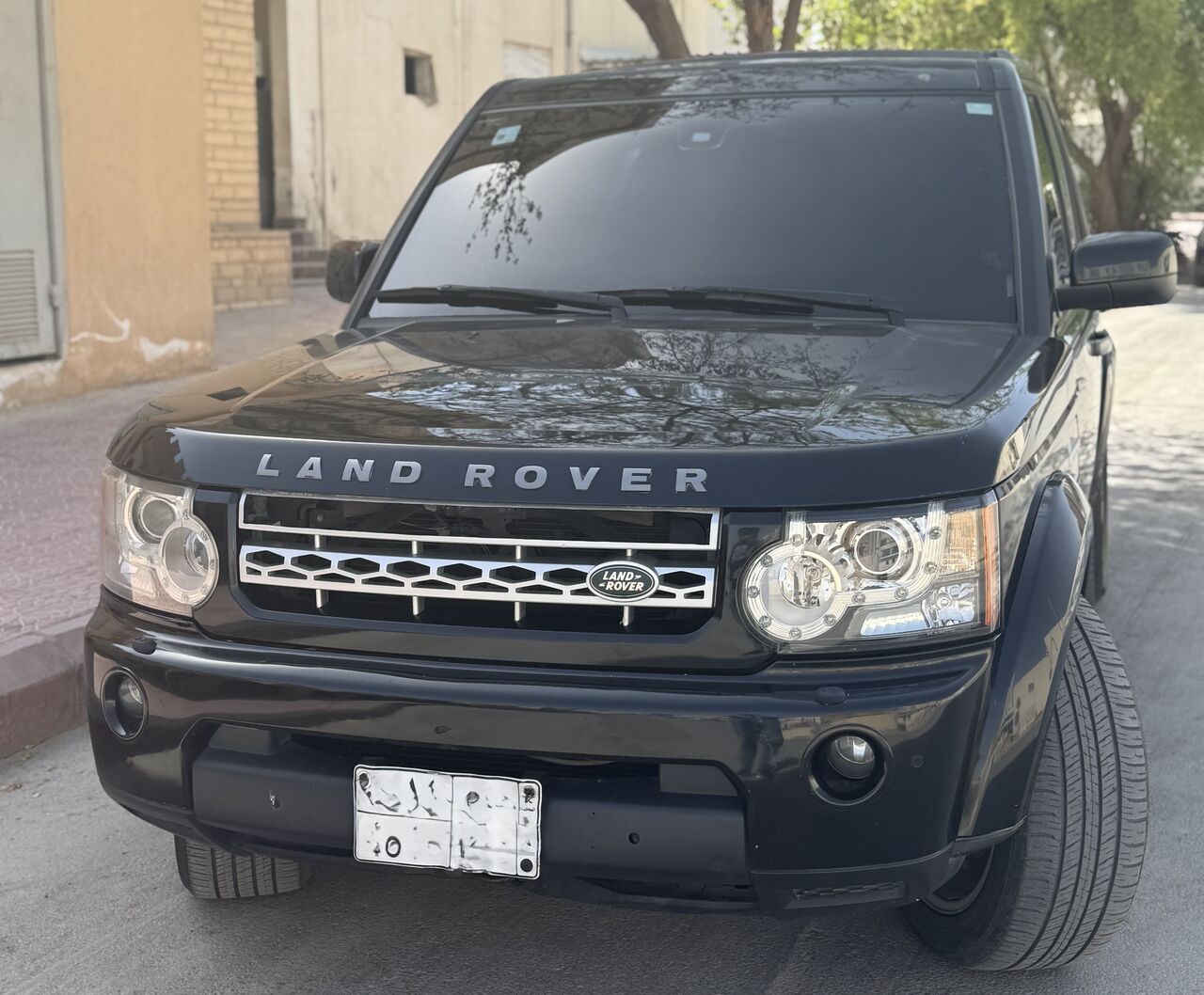 Dammam, Vehicles, Cars & Trucks , SAR 39000,  Land Rover LR4 - 2013 - Odo: 233k,  2013,  Automatic,  233000 KM,