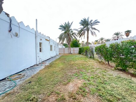 Hamala, Villas, BHD 550,  300 Sq. Meter,  Spacious 3BR Villa | Garden | EWA Incl | Hamala