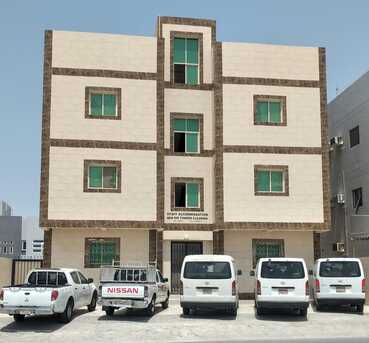 Paris, Apartments, Flats, Houses & Villas, 169000/year,  6 BR,  1100 Sq. Meter,  * Building For Sale In Al-Aker Al-Gharbi, Prime Location