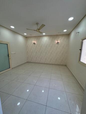 Paris, Housing Exchanges, 175/year,  2 BR,  120 Sq. Meter,  New Apartment For Rent In Damistan Housing