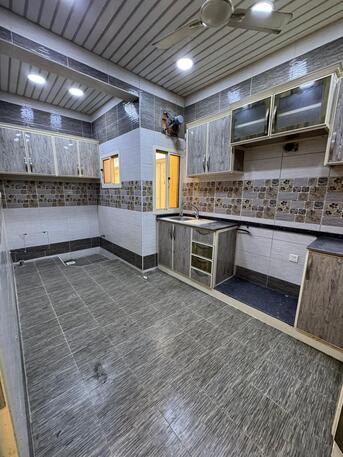 Paris, Housing Exchanges, 175/year,  2 BR,  120 Sq. Meter,  New Apartment For Rent In Damistan Housing