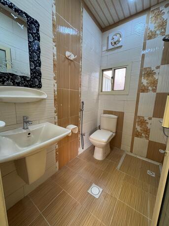 Paris, Housing Exchanges, 175/year,  2 BR,  120 Sq. Meter,  New Apartment For Rent In Damistan Housing