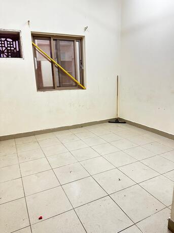 Gudaibiya, Apartments/Houses, BHD 210/month,  2 BR,  Flat For Rent In Gudaibiya Nearby LuLu