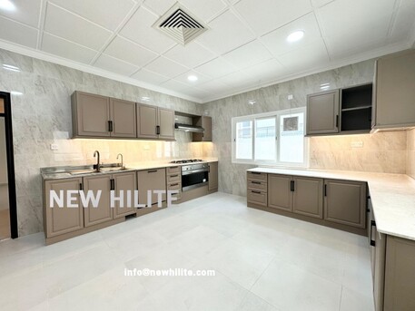 Kuwait City, Apartments/Houses, KWD 730/month,  4 BR,  Spacious Four Bedroom Floor For Rent In Salwa