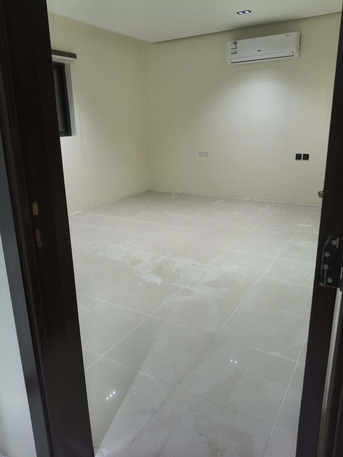 Al Malaz, Apartments/Houses, SAR 26000/year,  1 BR,  Family Studio Apartments Available In Villa Portion