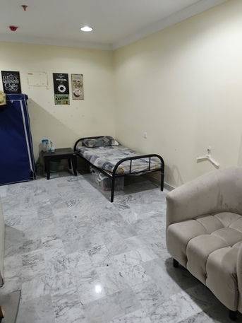 Jeddah, Housing Exchanges, SAR 450/month,  Studio,  Bed Space Available