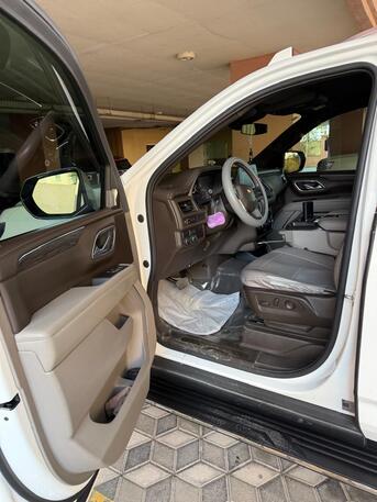 Al Rawabi, Vehicles, Cars & Trucks , SAR 200000,  Chevrolet Tahoe,  2023,  Automatic,  35000 KM,  Tahoe LS 2WD; Single Owner, Agency Maintenance, Seat Cover And Floor From Day One