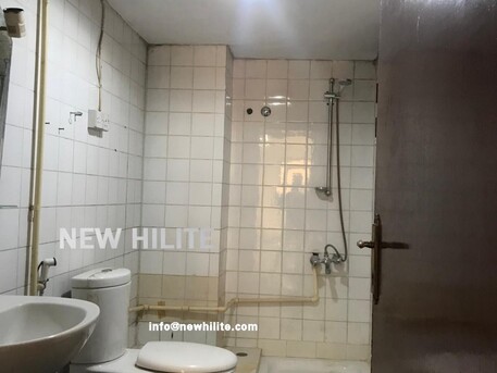 Kuwait City, Apartments/Houses, KWD 900/month,  5 BR,  Five Bedroom Floor With Balcony For Rent In Jabriya,Kuwait