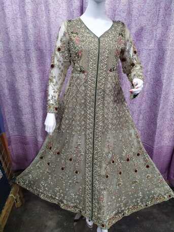 Jeddah, Clothing & Accessories, SAR 650,  Bridal Wear / Embroidered Suits / Handwork