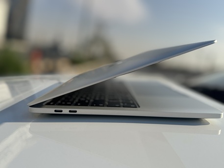 Olaya, Tablet Computers, SAR 2750,  For Sale: MacBook Pro 2022 &ndash; M2, 16GB RAM / 256GB SSD / Touch Bar