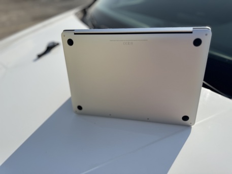 Olaya, Tablet Computers, SAR 2750,  For Sale: MacBook Pro 2022 &ndash; M2, 16GB RAM / 256GB SSD / Touch Bar