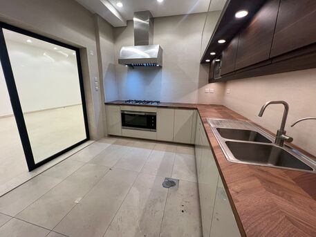 Kuwait City, Apartments/Houses, KWD 750/month,  3 BR,  For Rent In Dasma, A Super Deluxe 3-bedroom Apartment.