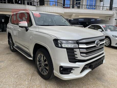 Cairo, Automotive, إيجار تويوتا لاند كروزر بالسائق،