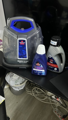 Riyadh, Household Items, SAR 320,  Bisell Portable Carpet Cleaner