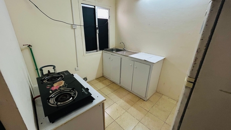 Adliya, Apartments/Houses, BHD 180/month,  1 BR,  UN FURNISHED 1 BHK   APARTMENT FOR RENT IN  ADLIYA-: SUBEER*38185065