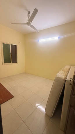 Gudaibiya, Apartments/Houses, BHD 220,  2 BR,  2,Bath,Unlimited-Ewa,semi Furnished Flat Rent N Gudaibiya All Inclusive@33112437
