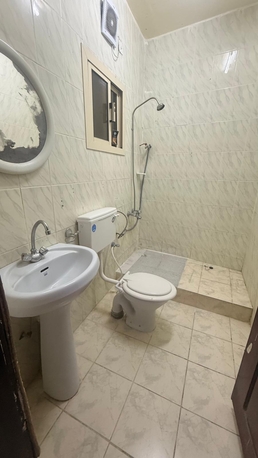 Gudaibiya, Apartments/Houses, BHD 220,  2 BR,  2,Bath,Unlimited-Ewa,semi Furnished Flat Rent N Gudaibiya All Inclusive@33112437