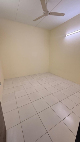 Gudaibiya, Apartments/Houses, BHD 240,  2 BR,  2,Bath,Ewa,semi Furnished Flat Rent N Gudaibiya All Inclusive@33112437