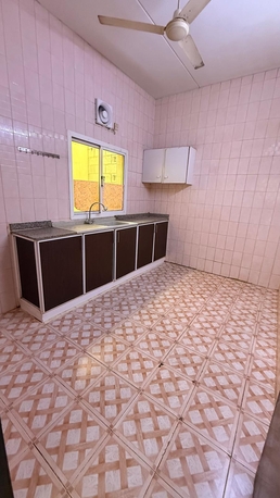 Gudaibiya, Apartments/Houses, BHD 240,  2 BR,  2,Bath,Ewa,semi Furnished Flat Rent N Gudaibiya All Inclusive@33112437