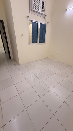 Gudaibiya, Apartments/Houses, BHD 240,  2 BR,  2,Bath,Ewa,semi Furnished Flat Rent N Gudaibiya All Inclusive@33112437