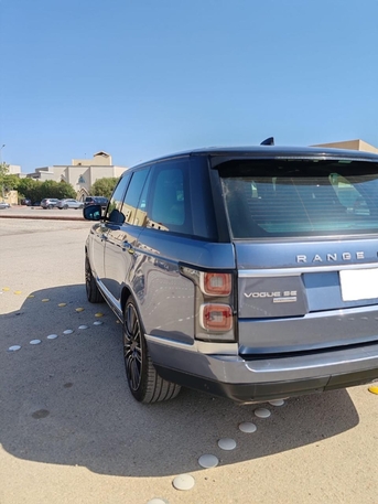 Riyadh, Vehicles, Cars & Trucks , SAR 130000,  Land Rover Range Rover,  2019,  Automatic,  190000 KM,  Range Rover SE &ndash;