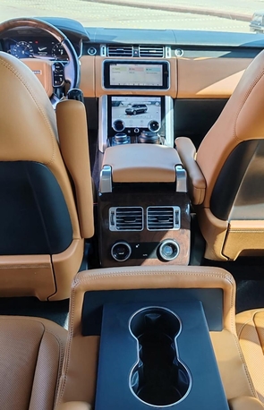 Riyadh, Vehicles, Cars & Trucks , SAR 130000,  Land Rover Range Rover,  2019,  Automatic,  190000 KM,  Range Rover SE &ndash;
