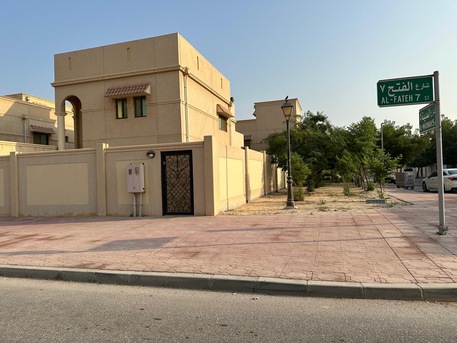 Jubail, Villas, SAR 2000000,  438 Sq. Meter,  Corner Villa For Sale In Jubail Industrial City, Royal Commission