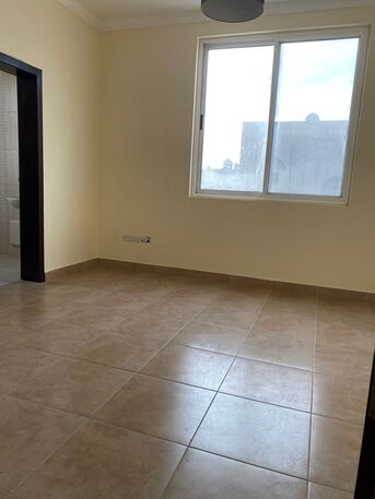 Busaiteen, Apartments/Houses, 3 BR,  Flat For Rent In Busaiteen