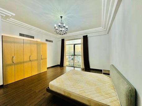 Zinj, Apartments, Flats, Houses & Villas, BHD 400/month,  Furnished,  1 BR,  80 Sq. Meter,  Well&ndash;managed Family Building In Zinj, Near Galleria Mall*